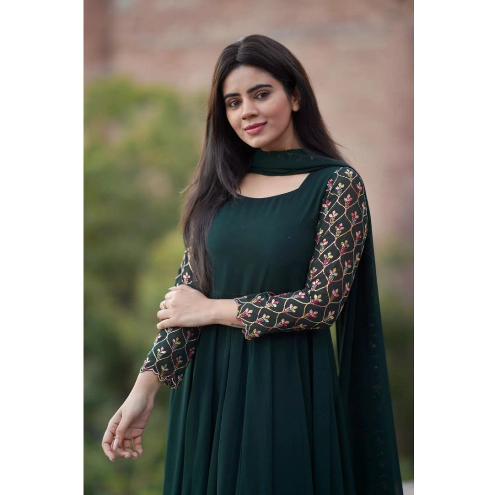 Women Georgette Embroidery 3-4th Sleeve Round Neck Kurti with Dupatta Set (Green)