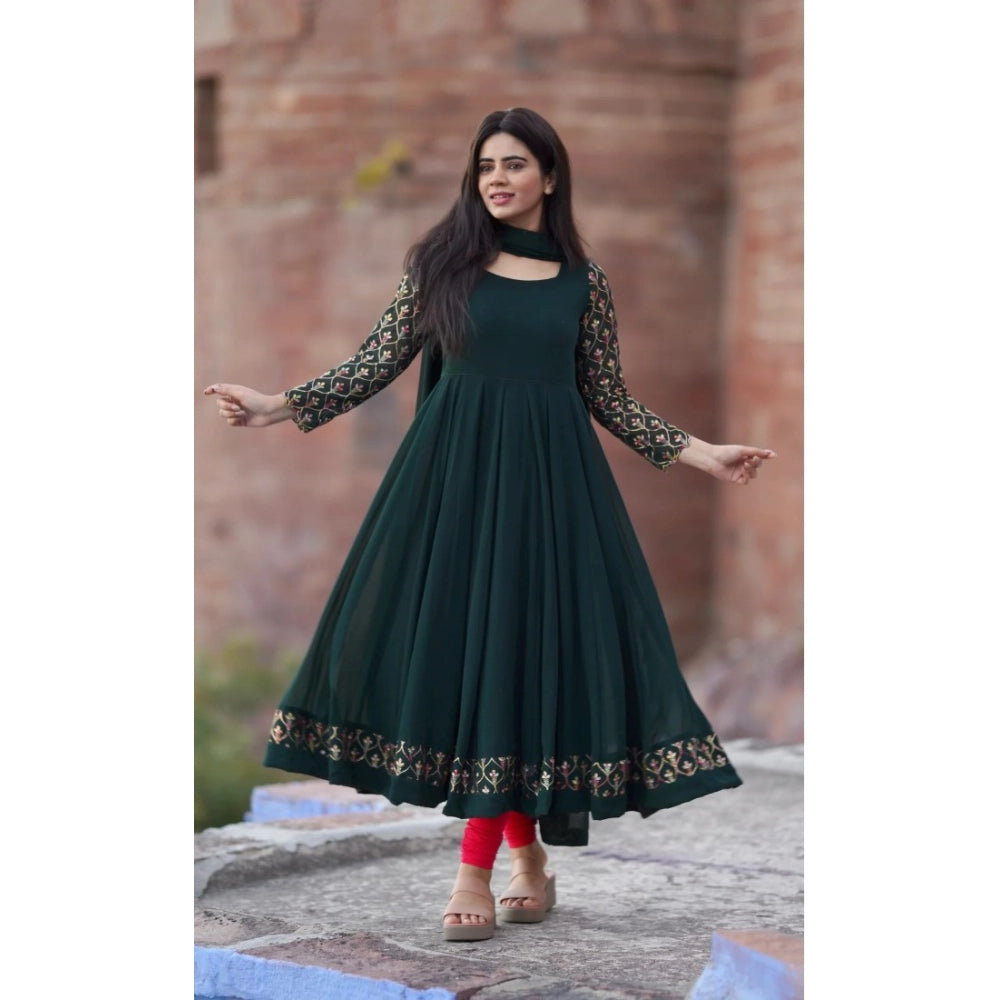 Women Georgette Embroidery 3-4th Sleeve Round Neck Kurti with Dupatta Set (Green)