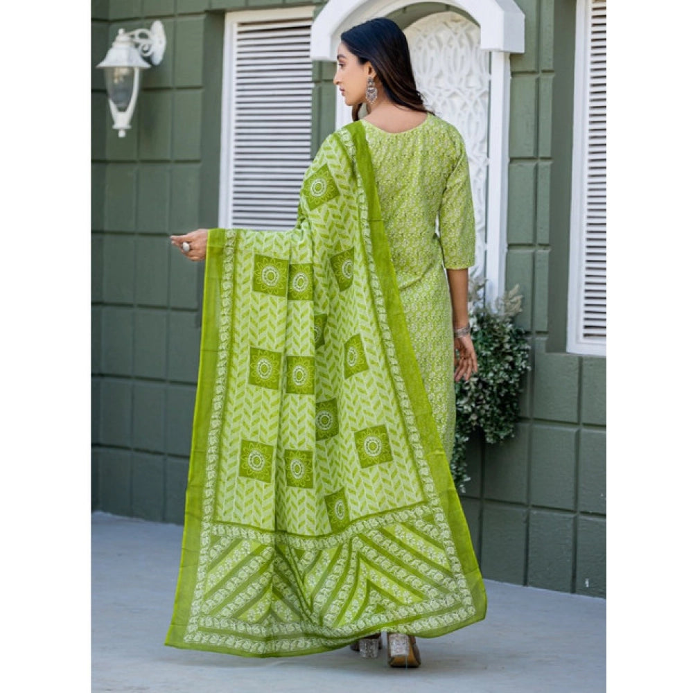 Women Cotton Blend Printed Kurti With Pant Dupatta Set (Parrot)