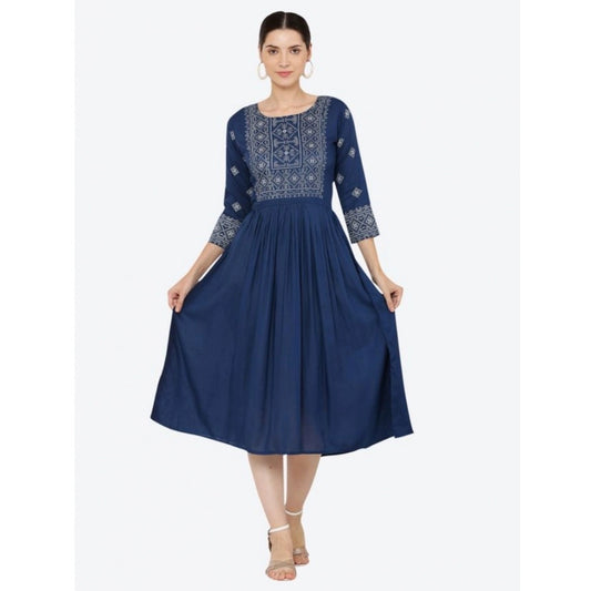 Women Casual Rayon 3-4th Sleeves Kurti (Blue)