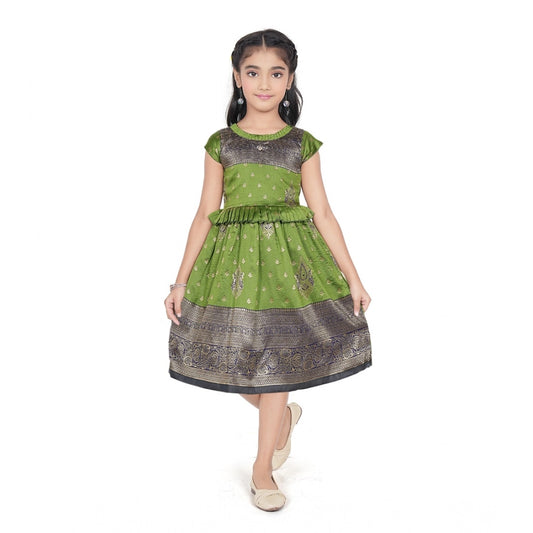 Girl's Brocket Printed Short Sleeve Round Neck Dress (Green)